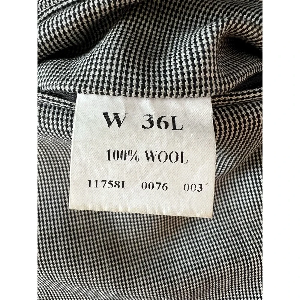 Jos A Bank Wool Men's Dress Pants Trousers 36 L Pleated Cuffed  Gray Houndstooth